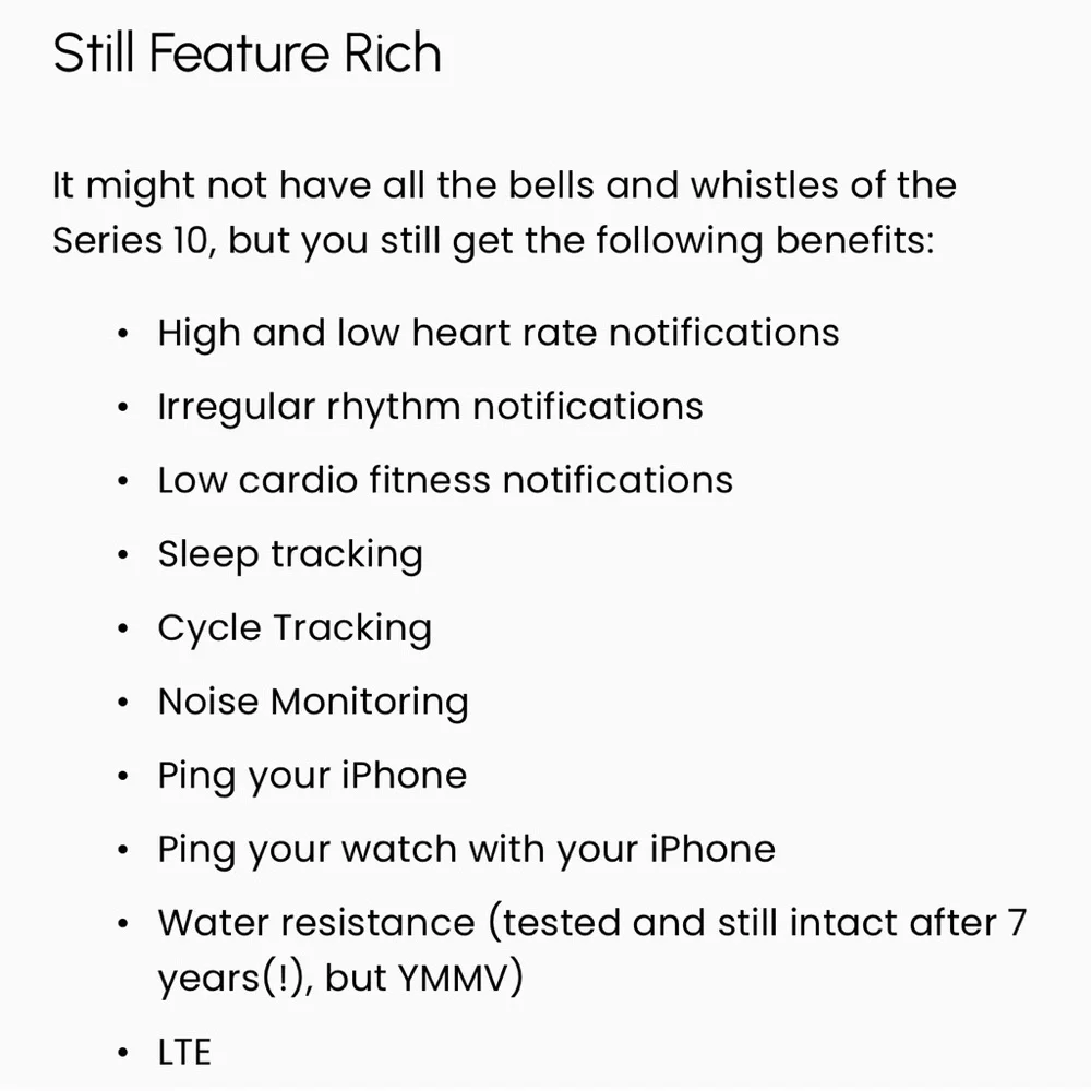 Nike Apple Watch 3 sport with Black and White Band